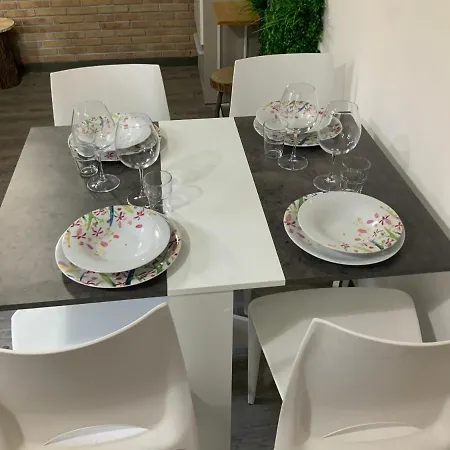 Appartement Charming Elise- Close To Station